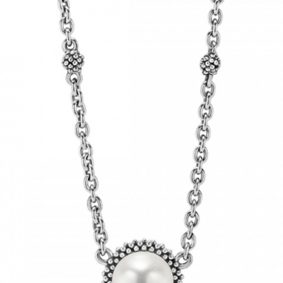 Luna Pearl Pendant Necklace